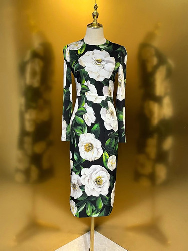 欧美时尚女神D家同款黑底桅子花19姆米弹力双乔真丝连衣裙高品质