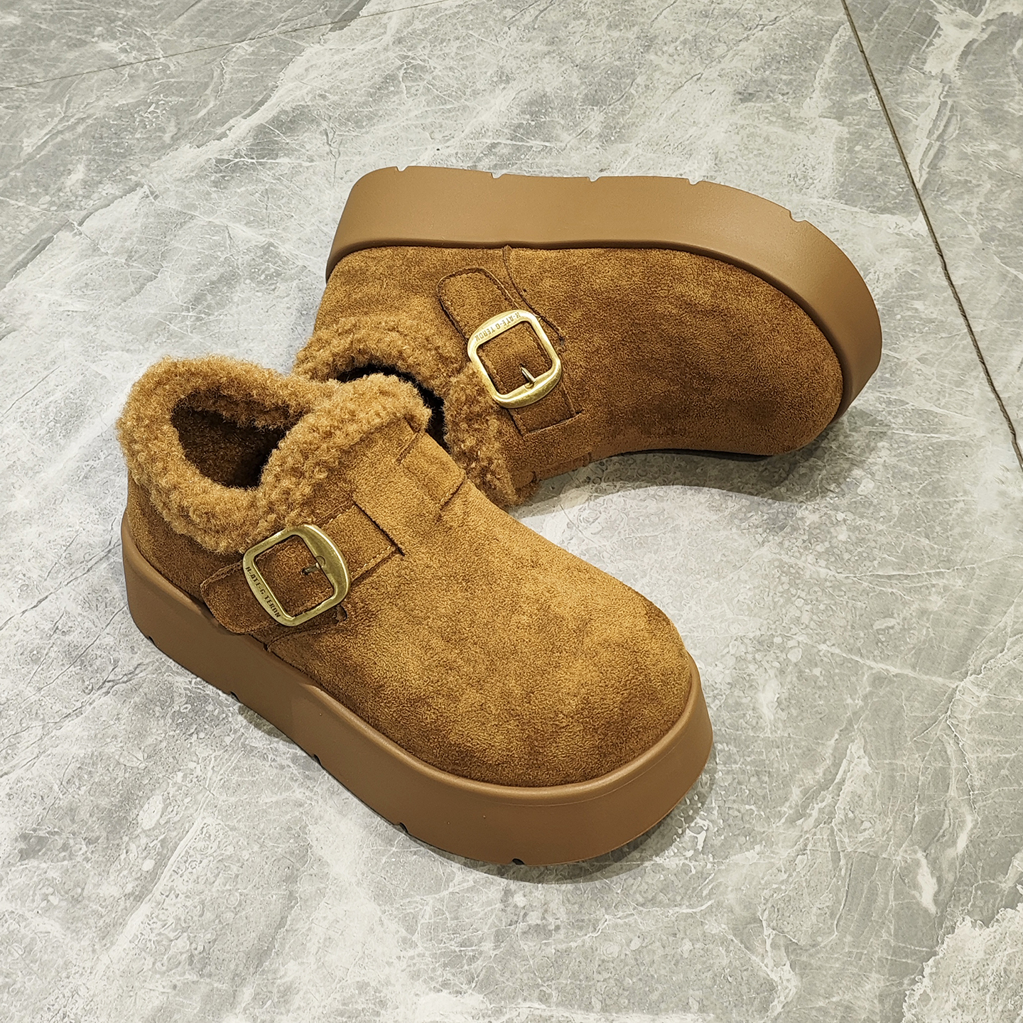 加绒保暖厚底增高磨砂皮勃肯鞋女