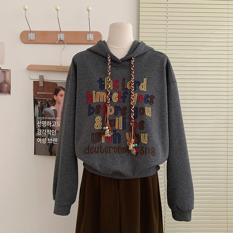 花花家韩系2025秋冬新款时尚加厚连帽卫衣女刺绣套头百搭保暖上衣