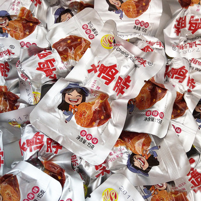 小包鸭肉金仕达熟食小吃水鸭脖