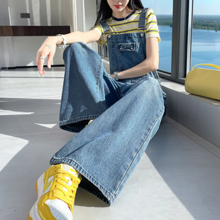 阔腿牛仔背带裤女2026春秋新款休闲高腰显瘦直筒裤韩版宽松连体裤