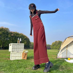 安可拉红阔腿牛仔背带裤女春秋季2026新款显瘦减龄韩系直筒连体裤