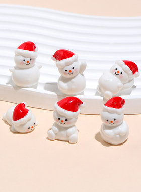 卡通可爱红色帽子雪人立体树脂摆件创意电脑桌面车载装饰品小摆件