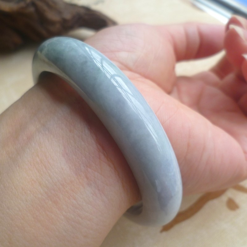 【玄冰玉阁】天然A货翡翠/淡紫色57.5MM正圈手镯3816带证书 特价