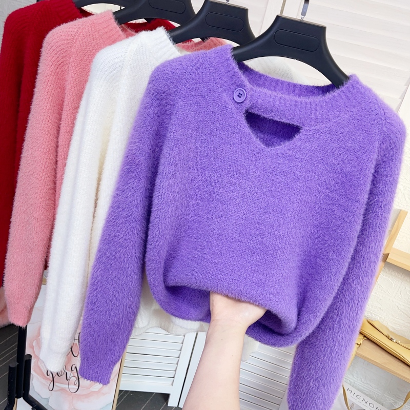 镂空圆领水貂绒针织毛衣