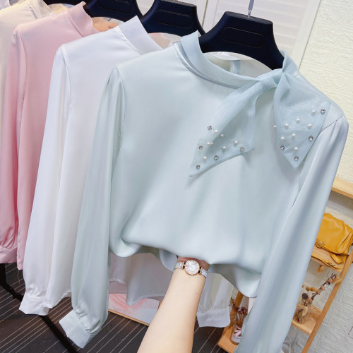 蝴蝶结立领缎面长袖宽松衬衫