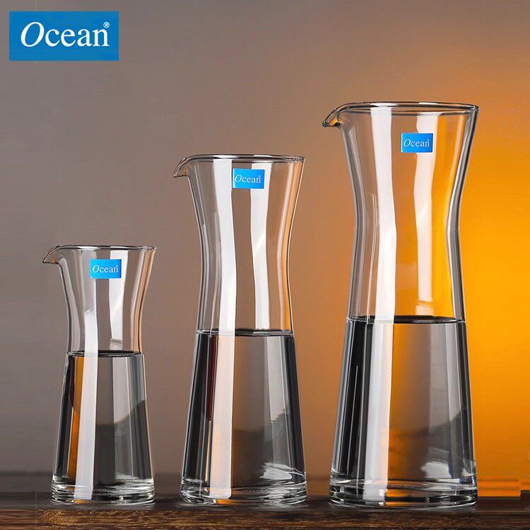 泰国进口玻璃带嘴倒酒器 红酒醒酒器白酒分酒器公杯 饭店小酒盅