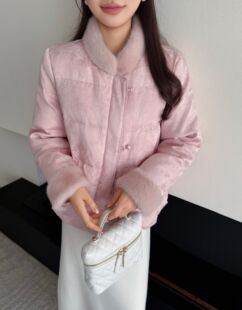 新中式轻薄白色羽绒服女2025冬季90白鸭绒国风刺绣短外套25983