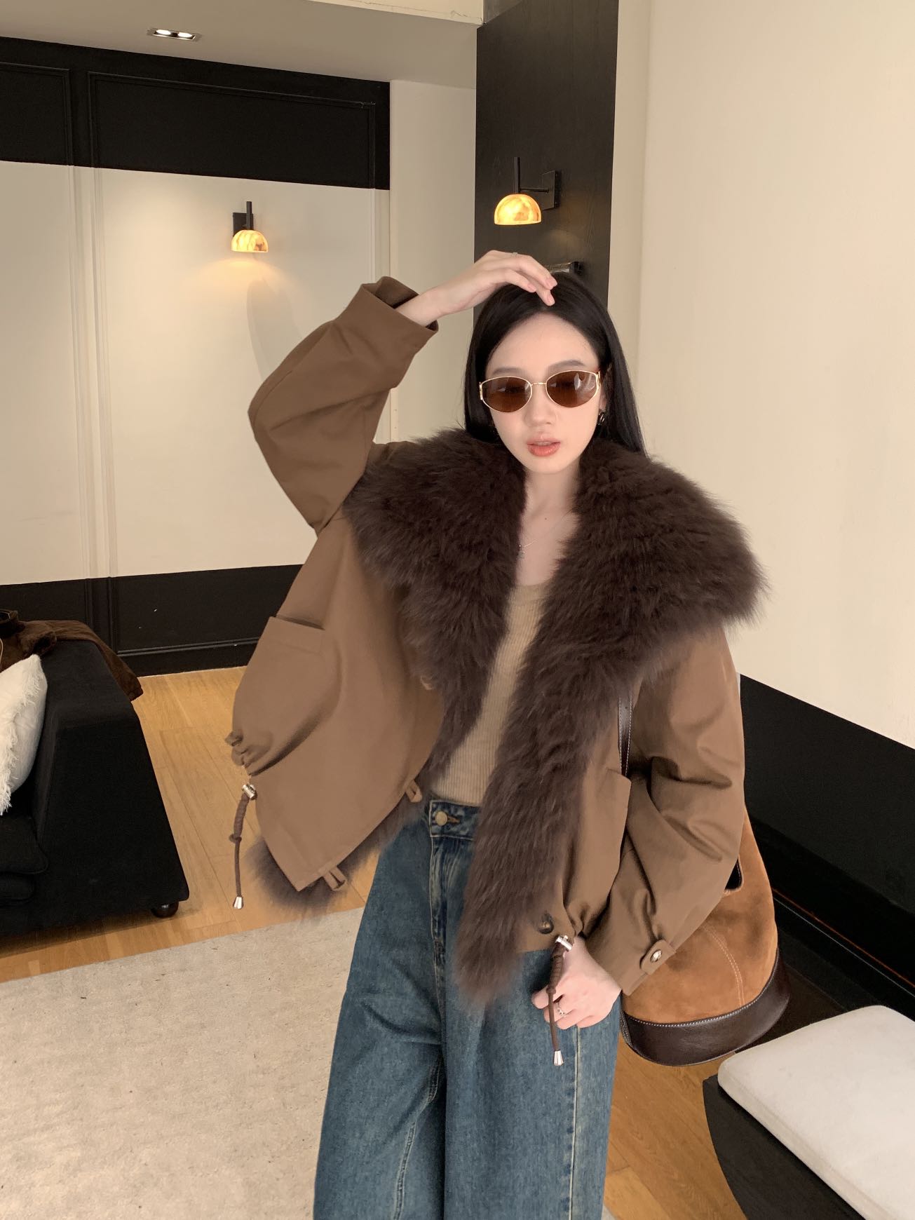 欧货高级感毛领羽绒服女2025冬季新款宽松时尚派克服外套