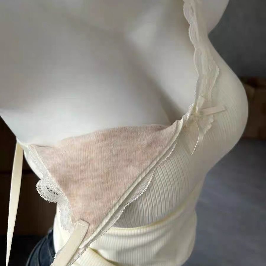 秋冬毛绒纯欲蕾丝无钢托保暖文胸女带胸垫一体式美背内衣舒适无痕