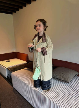 女童格纹简约风衣外套2026年秋季童装儿童韩版宽松气质中长款大衣