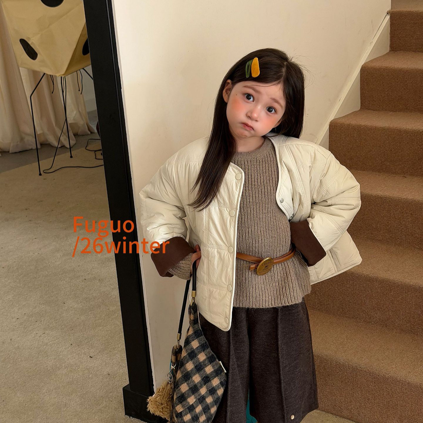 韩系女童2026新款棉衣外套儿童加绒加厚圆领夹克轻量绗缝落肩棉服
