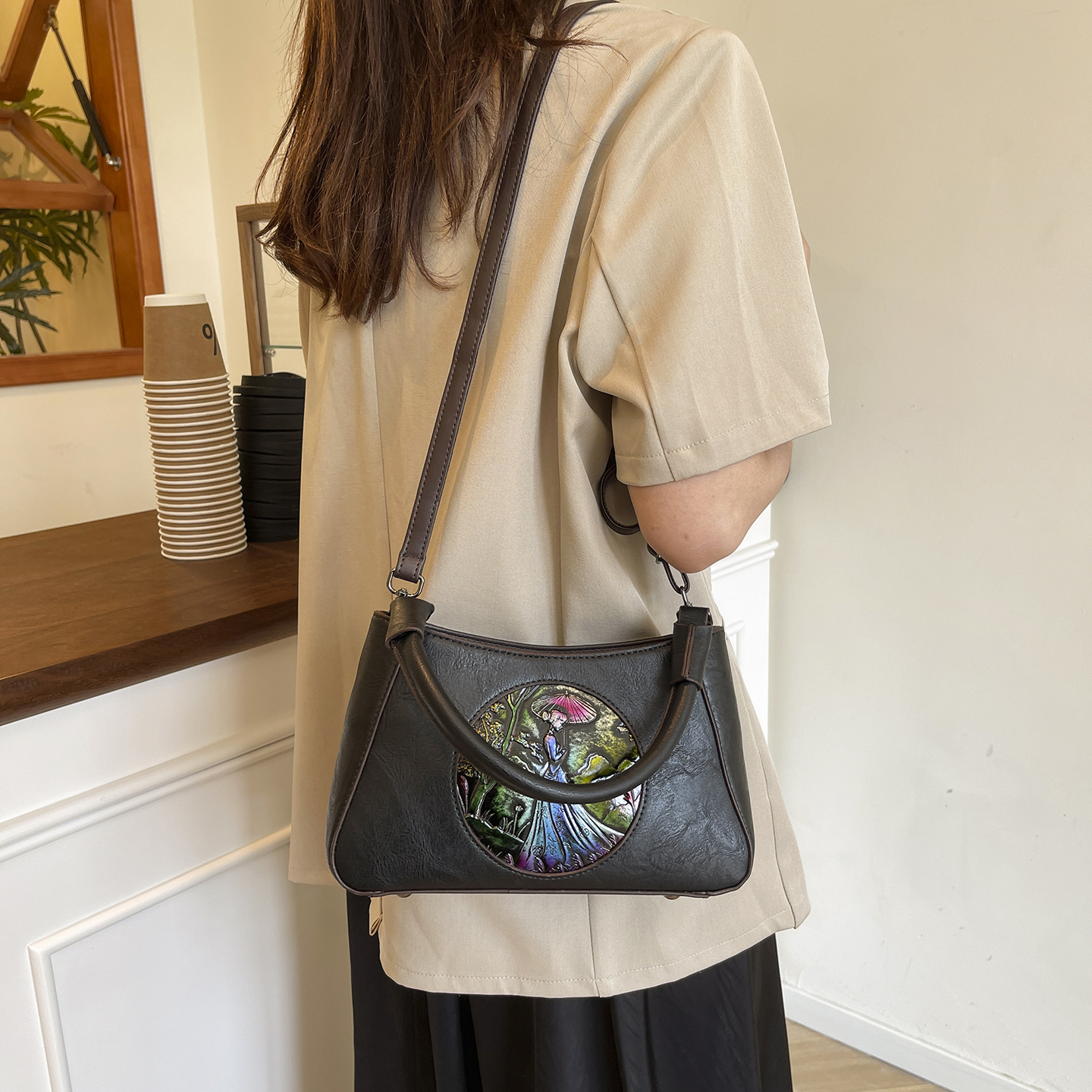 品牌正品中国风压花手提小方包2025新款中年妈妈单肩包百搭斜挎包