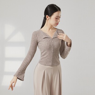 广场舞上衣古典舞V领露锁骨舞蹈服短款毛衣女中国舞现代舞演出服