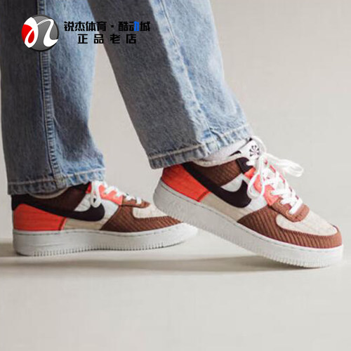 耐克Nike女子加绒保暖低帮板鞋