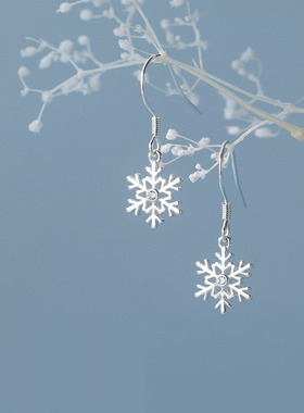 S925银雪花耳环圣诞系小清新镶钻花朵甜美文艺短款耳饰品E7501
