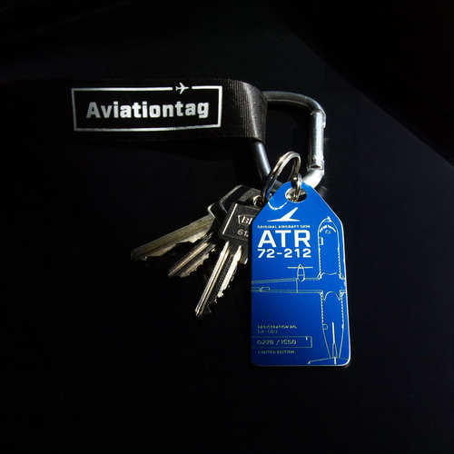 德国AviationTag佛得角ATR72真实飞机蒙皮限量钥匙扣行李牌挂件