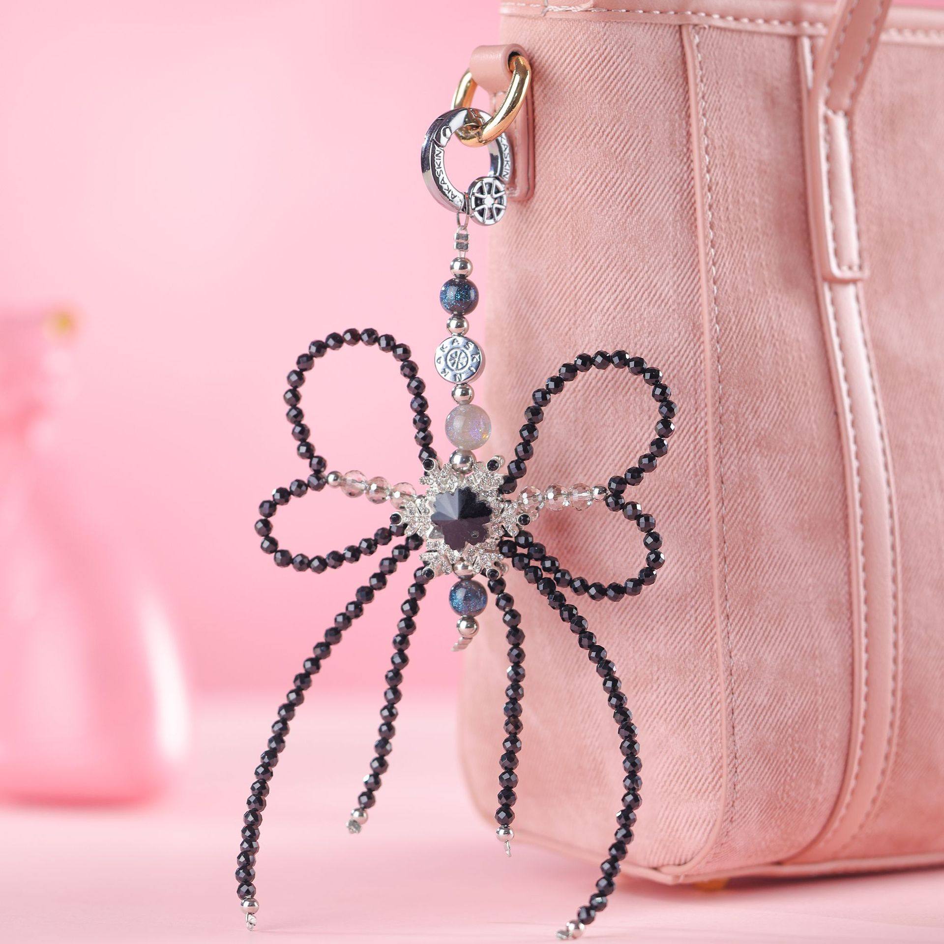 黑耀魅影系列手机挂绳长款轻奢水晶蝴蝶结包包挂件精致手机链短款,3C数码配件,手机挂件/手机链,淘宝优惠券,粉丝福利购,淘宝优惠卷