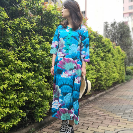 女装薄棉麻碎花连衣裙