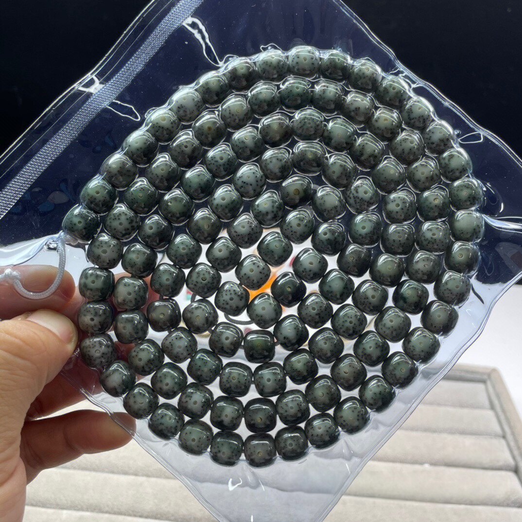 海南原生态石玉料同枝果帝王绿星月菩提108佛珠念珠手链多圈手串