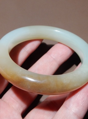 方言且末料糖白玉油润手镯