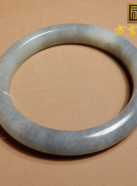 新疆老熟白玉底油润青花籽料手镯