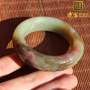 罕见方言和田玉精品新疆且末细腻温润黄口带糖飘桃花三色54mm镯A8
