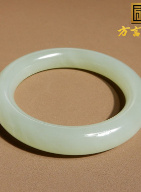 方言和田玉精品特色放漏青海料晴水色内径卡57mm正装女士手镯A10