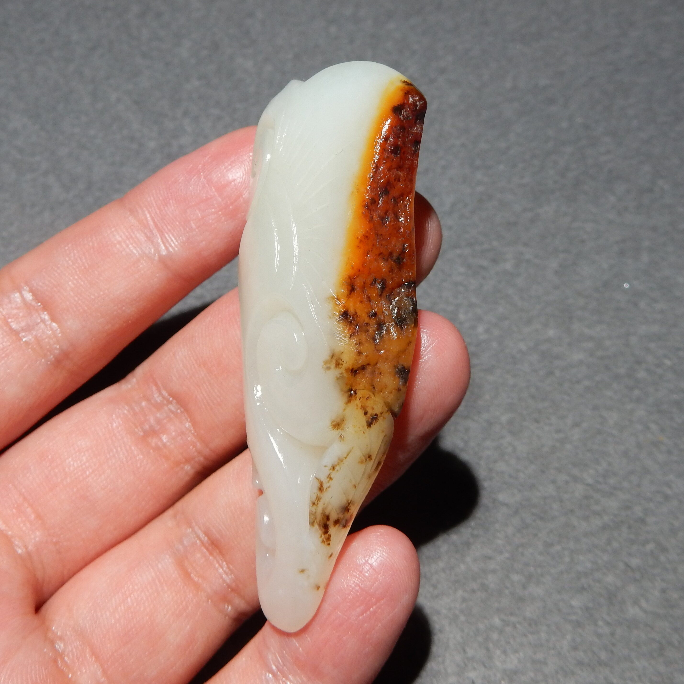 捡漏了方言和田玉精品俄籽料白玉虎皮油润细腻事事如意吊坠劲饰w4