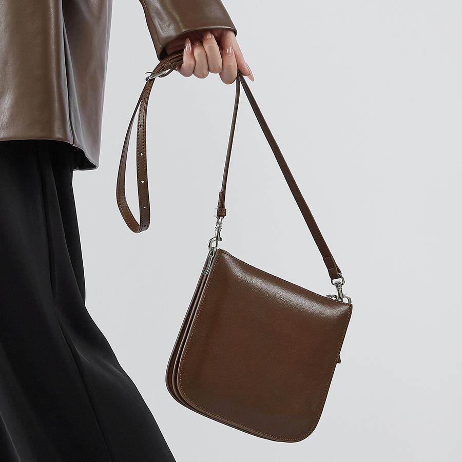 非城市生活女包2026新款牛皮单肩斜挎包手机包优雅女士手提包小包