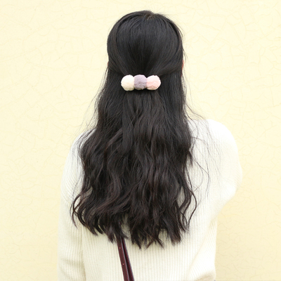 原创手工日系少女风毛球弹簧发夹