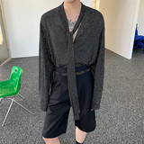 黑色