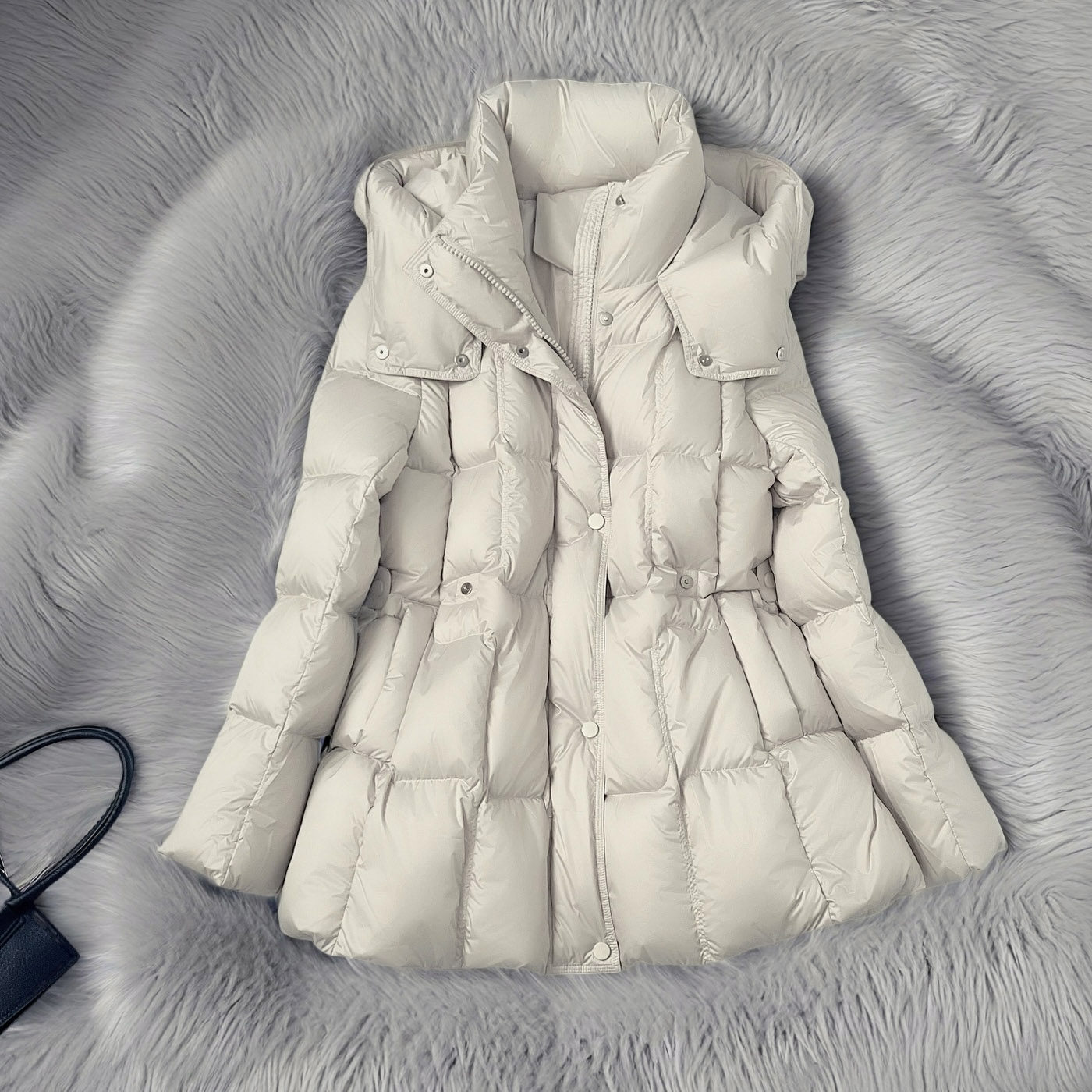 2025秋冬女装鹅绒羽绒服连帽收腰优雅时尚韩版中长款面包服外套