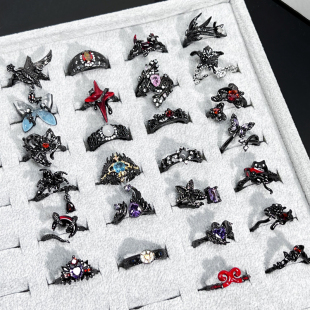 复古暗黑风荆棘花朵蝴蝶个性戒指女ins冷淡风小众十字架甜酷指环