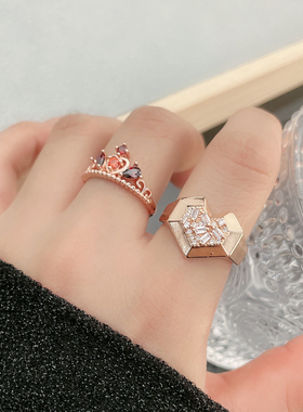 法式轻奢精致皇冠开口戒指女ins小众爱心气质叠戴高级感显白指环