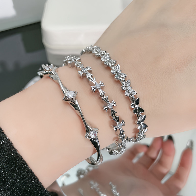 小众设计简约莫比乌斯星芒开口手镯中性风蝴蝶十字架气质百搭手环,饰品/流行首饰/时尚饰品新,手镯,淘宝优惠券,粉丝福利购,淘宝优惠卷