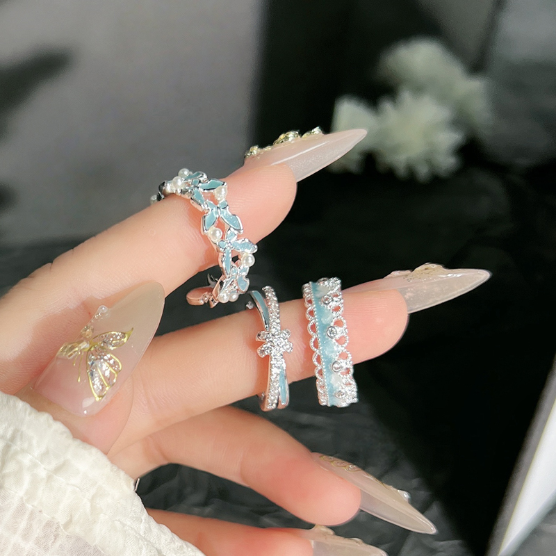 2025爆款蓝色珐琅灵动蝴蝶戒指女冷淡风渐变温柔百搭银白色指环潮