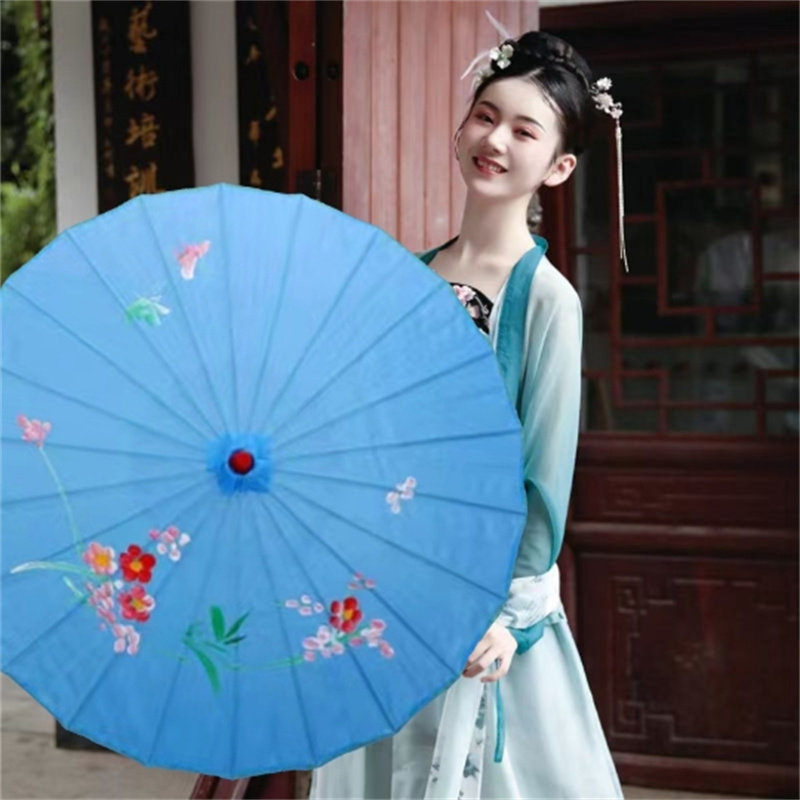 古风绸布演出跳舞广场婚礼旗袍伞