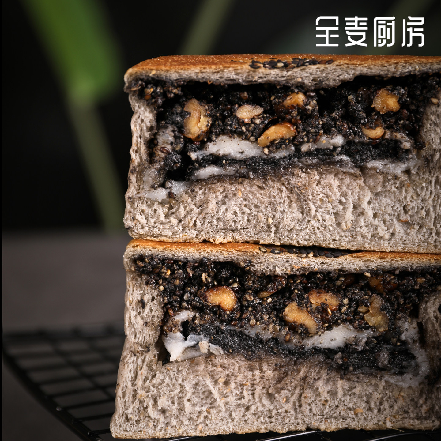 黑芝麻麻薯可拉丝大鼓欧包夹心面欧式面包