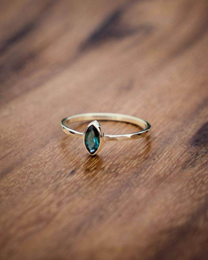 印尼代购Blue◇手作精致简约优雅天然宝石蓝色碧玺14K金订婚戒指