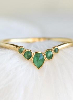 祖母绿翡翠深绿色波浪V形戒指