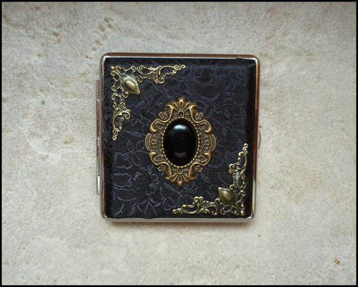 塞尔维亚代购Holder◇手作复古黑色浮雕名片盒证件盒卡盒金属烟盒