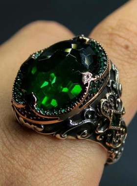 纯银复古绿色锆石宝石镶嵌戒指