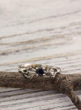 优雅细枝天然蓝宝石14K白金戒指