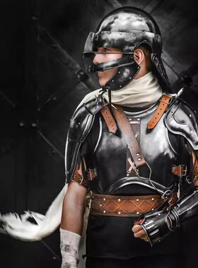 英国代购Cosplay㊣ 手作哥特角色扮演胸甲护肩护腕头盔盔甲套装
