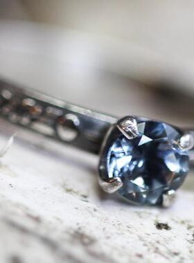 纯银天蓝色真正海蓝宝石镶嵌戒指