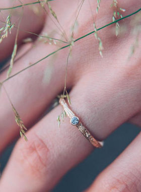 14K纯金复古小树枝钻石戒指镶嵌