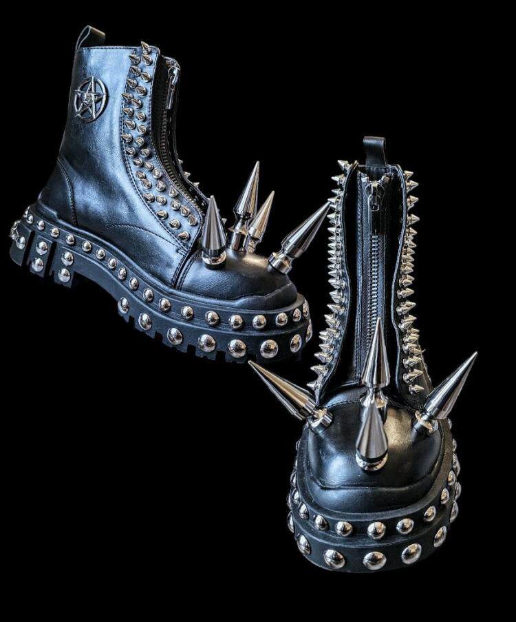 英国代购Boots ▼手作五角星拉链朋克厚底中性尖刺哥特中筒马丁靴