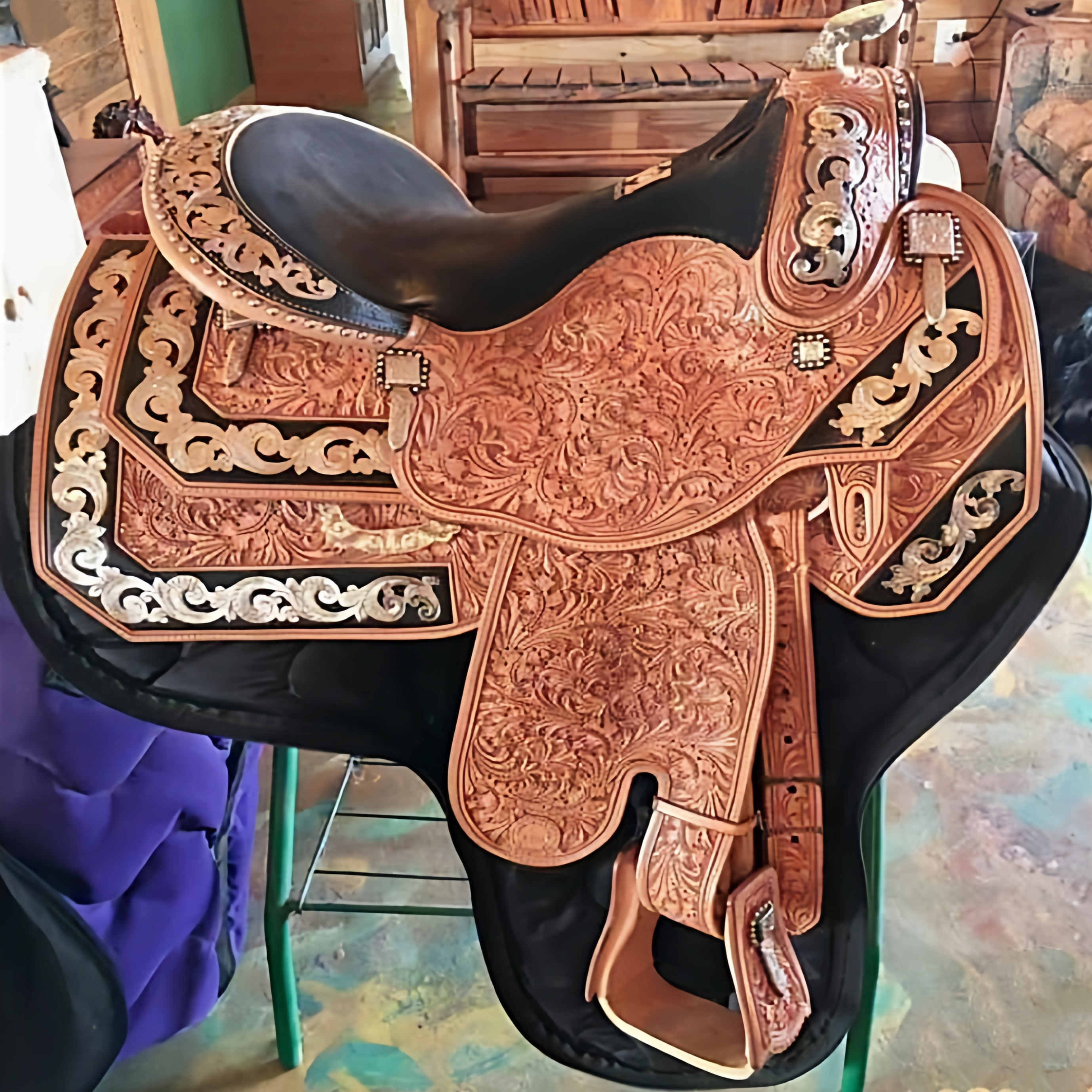 海外代购Tooled◇手作真皮雕花深座马具套装木质鞍架西部表演马鞍