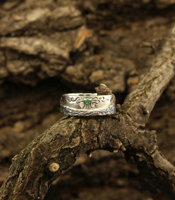 纯银天然祖母绿翡翠镶嵌树木戒指